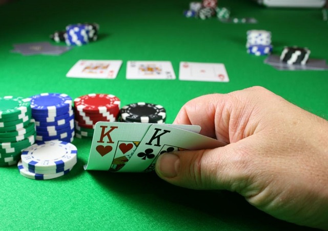 Tổng hợp kỹ thuật canh bài Baccarat
