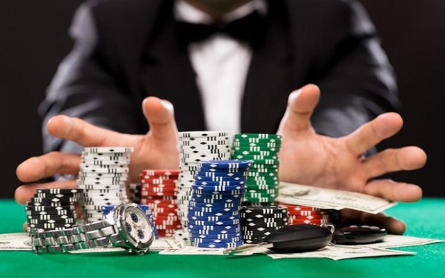 Những cách chơi Poker luôn thắng