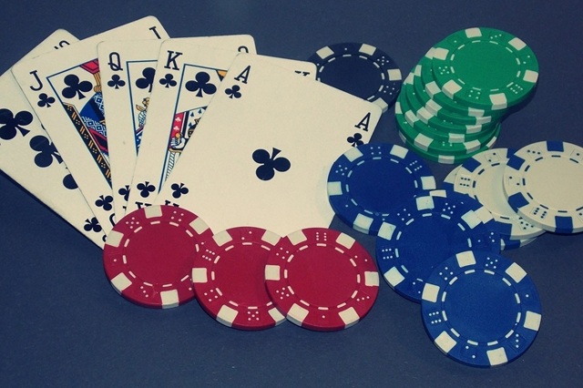 Những điều người chơi cần biết khi tham gia chơi bài Poker