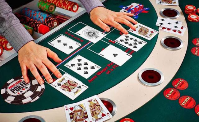 4 hành động trong game poker xì tố chi tiết 4 hành động trong game poker xì tố chi tiết
