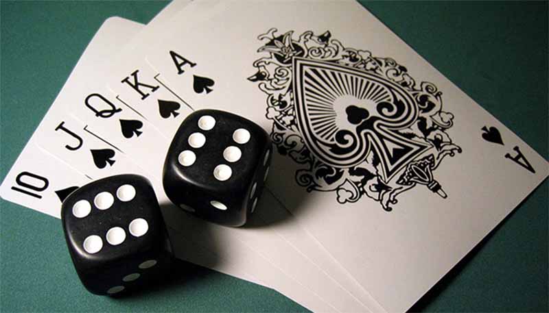 Giải mã Flush Poker là gì? Tay bài mạnh và cơ hội thắng lớn 