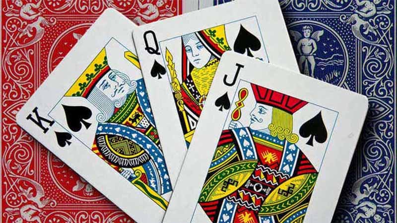 Liêng có chơi đồng chất không? Giải thích chi tiết giúp bạn hiểu đúng luật