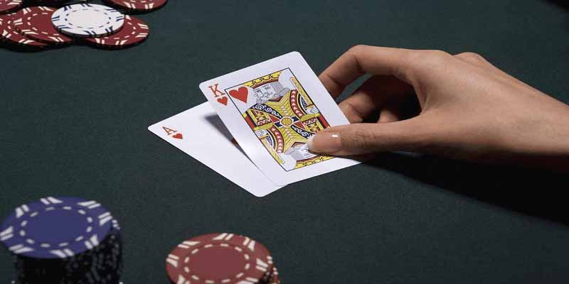 Cách chơi bài tiến lên luôn thắng: Bí quyết cao thủ bật mí cho bạn 