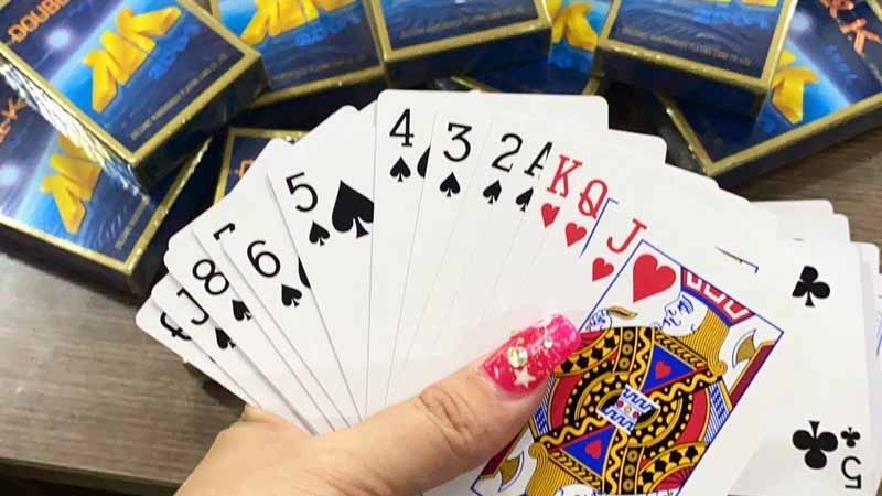 Thuật ngữ bài Tú Lơ Khơ từ A–Z: Hiểu đúng để không bị bắt bài