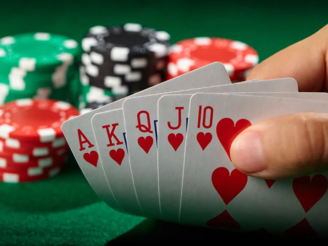 Độ thu hút không phải bàn cãi của việc đánh poker online