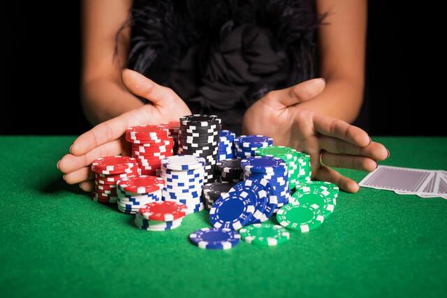 All in trong poker là gì? Chiến thuật All in thành công